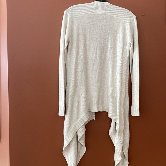 Dynamite wrap in lovely cream Colour in size extra small. - Picture 2 of 7